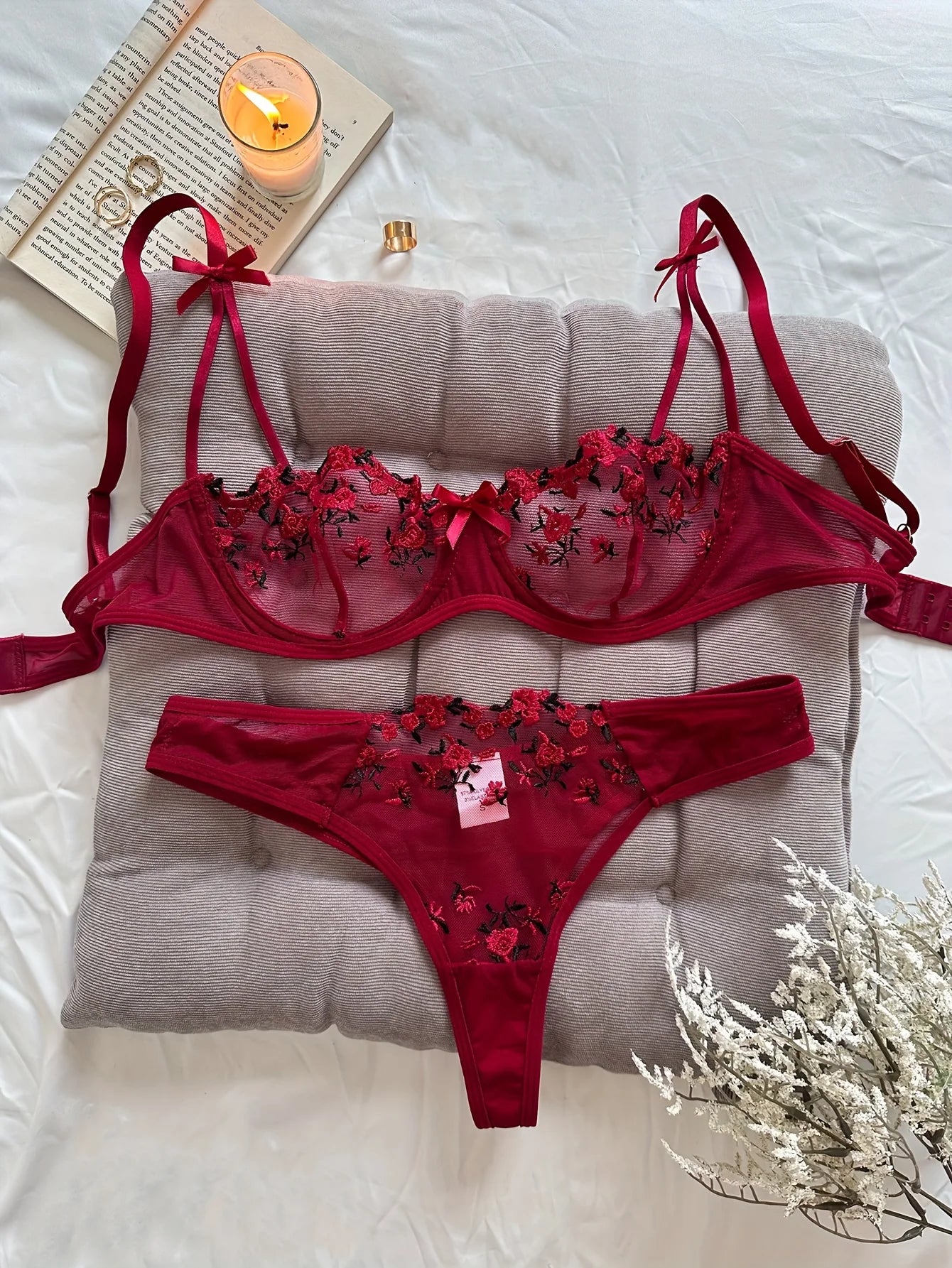 FLORAL LINGERIE